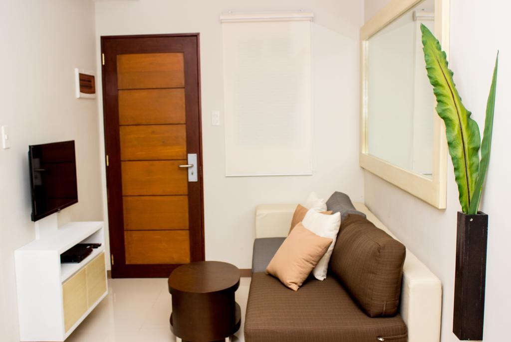 KLM Condotel Angeles Buitenkant foto