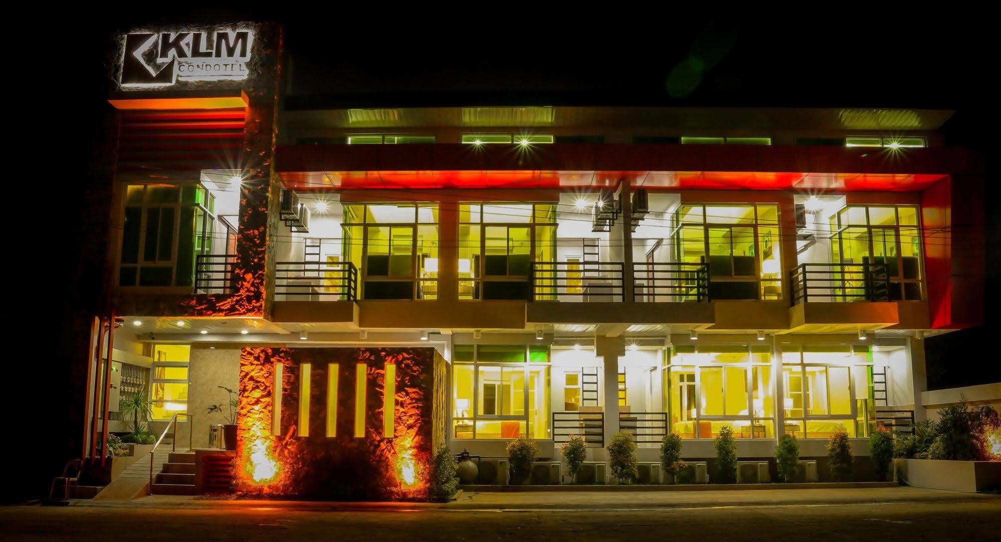 KLM Condotel Angeles Buitenkant foto